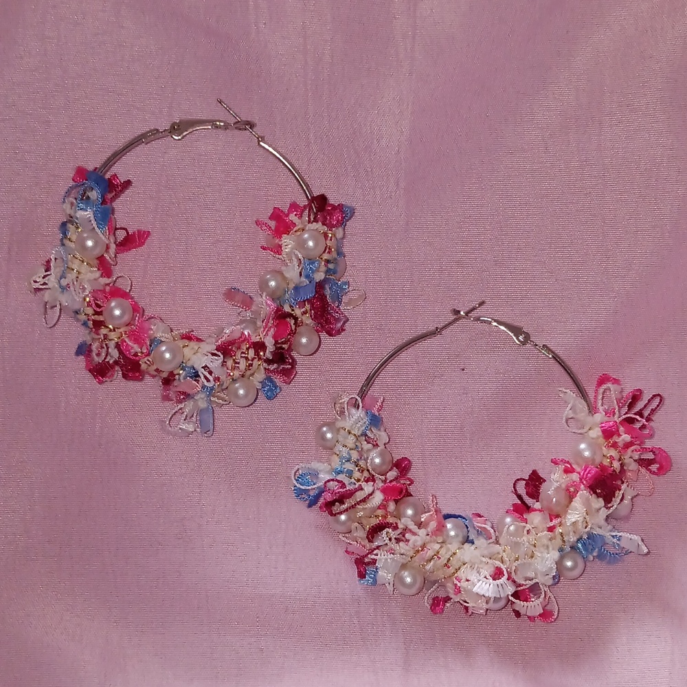 🌸HP! "Faux Pearl & Fabric Hoop Earrings New!
